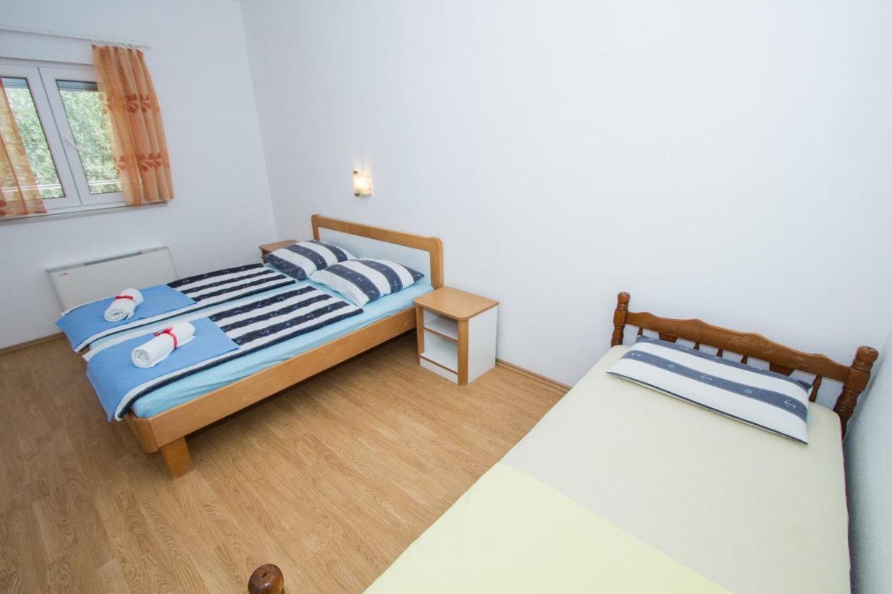 Apartments And Rooms Skalinada Murter Dış mekan fotoğraf