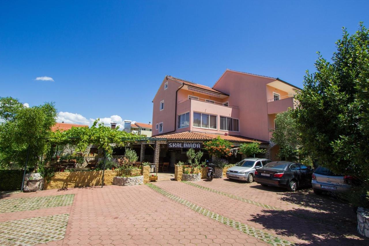 Apartments And Rooms Skalinada Murter Dış mekan fotoğraf